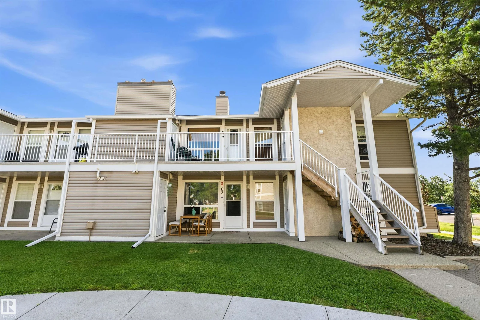 #64 2204 118 ST NW, Edmonton - 2 bedroom Carriage for sale