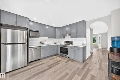 Interior photo 4 of 5234 118 AV NW