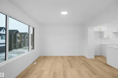 Interior photo 1 of #9 1430 Aster WY NW
