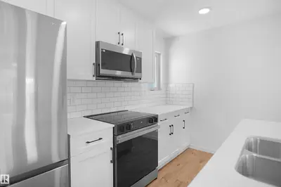 Interior photo 4 of 2708 Alces WY SW