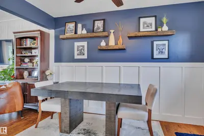Interior photo 4 of 5302 52 AVE