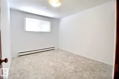 Interior photo 2 of 5109 49 AV