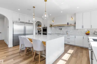 Interior photo 4 of 6 HARROW CL