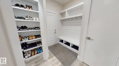 Interior photo 3 of 5813 Pelerin CR