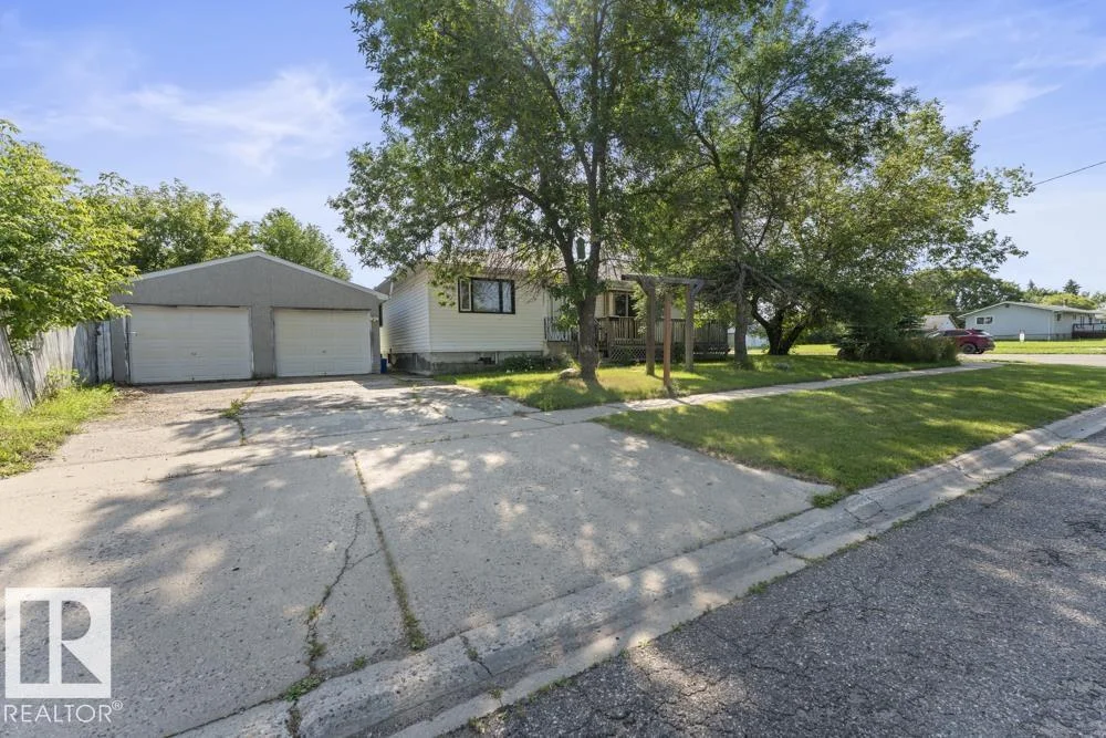 5201 58 ST, Cold Lake - 2 bedroom Detached Single Family for sale