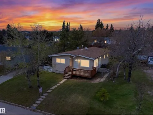 315 10 ST, Cold Lake - $237,500