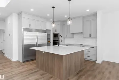 Interior photo 4 of 2224 5 AV NW