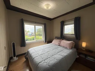 Interior photo 4 of 5113 FIFTH ST
