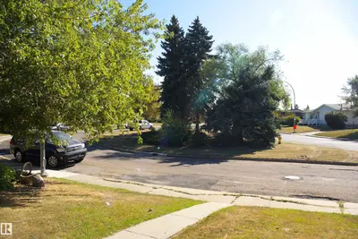 Interior photo 1 of 9615 57 ST NW