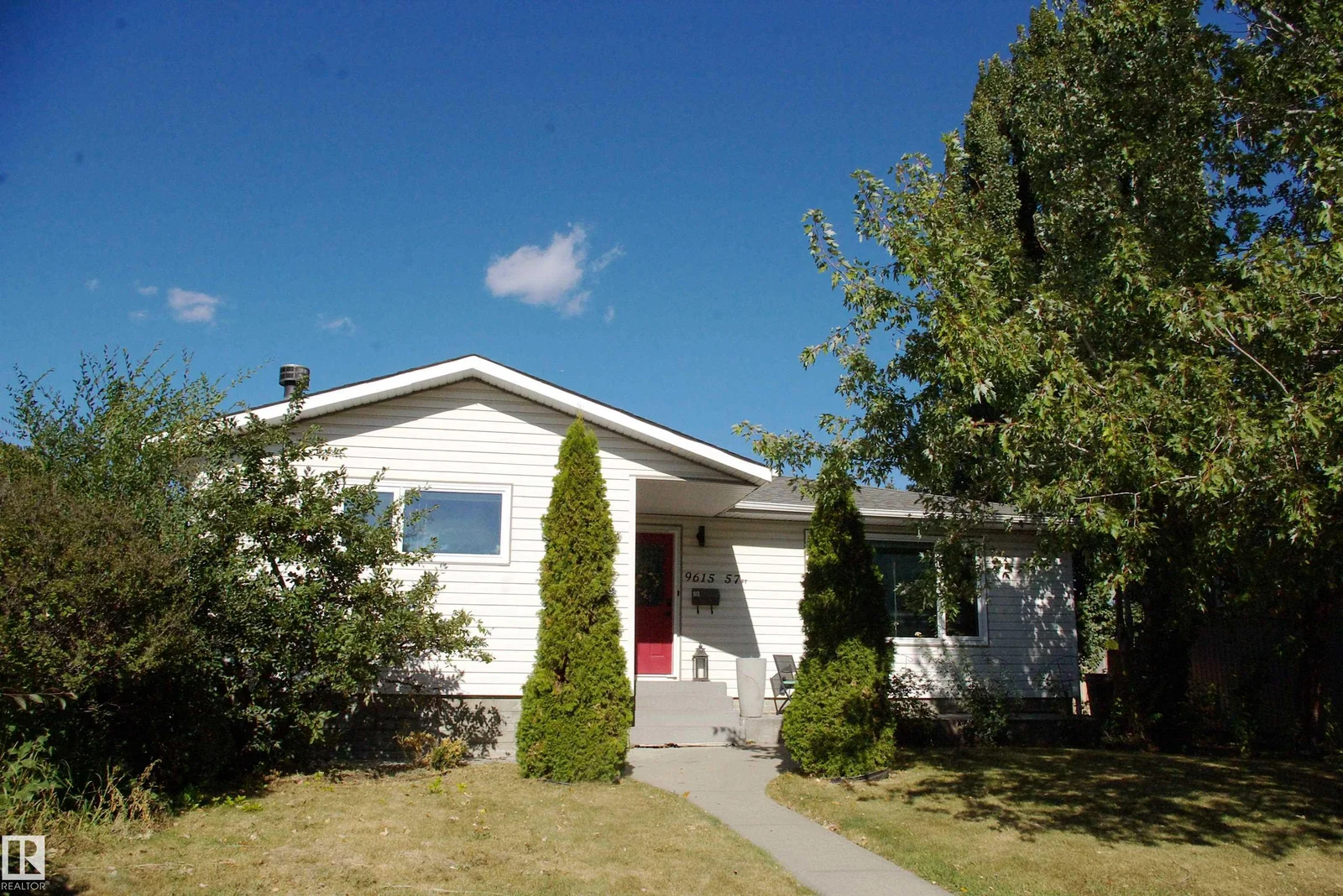 9615 57 ST NW, Edmonton - 4 bedroom Detached Single Family for sale
