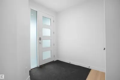 Interior photo 1 of 955 Elderberry LD NW
