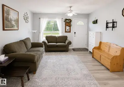 Interior photo 3 of #10 5501 Pine DR