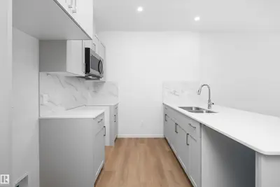 Interior photo 4 of 9105 Elves LO NW