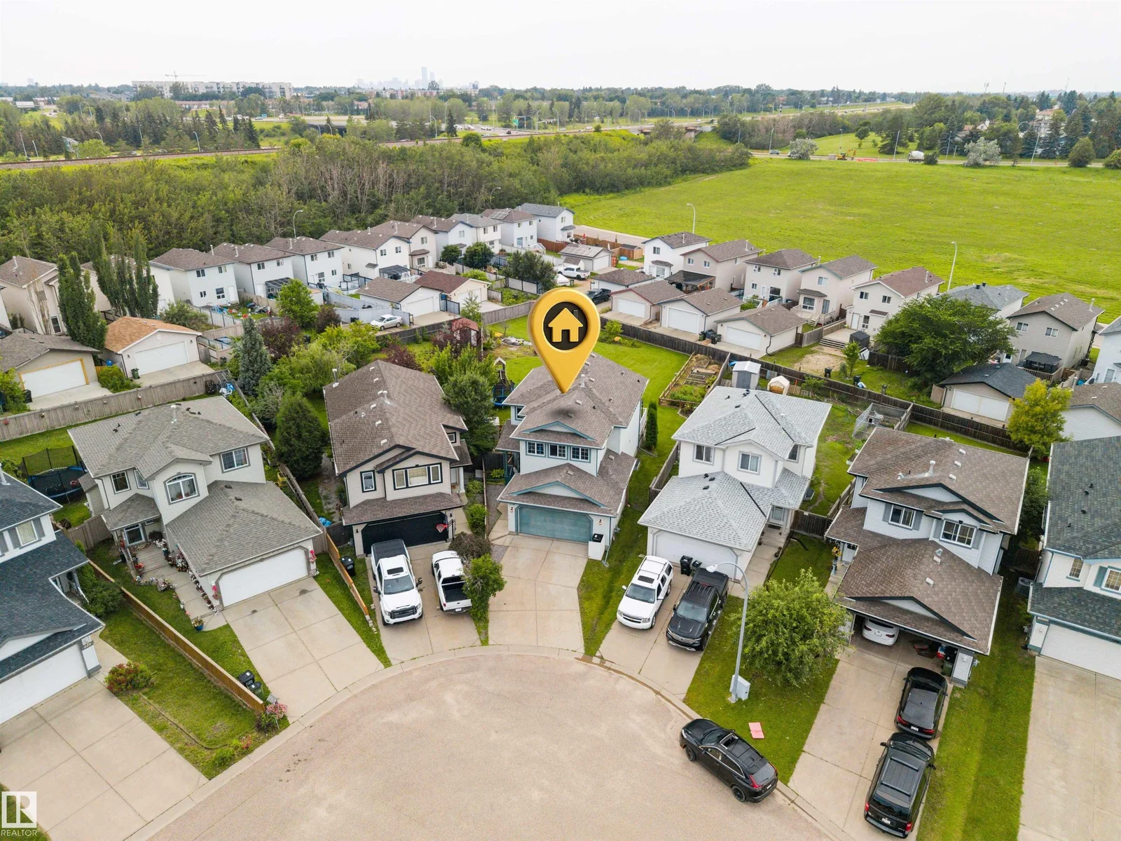 214 HYNDMAN CR NW, Edmonton - 4 bedroom Detached Single Family for sale