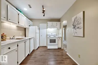 Interior photo 4 of #31 2115 118 ST NW