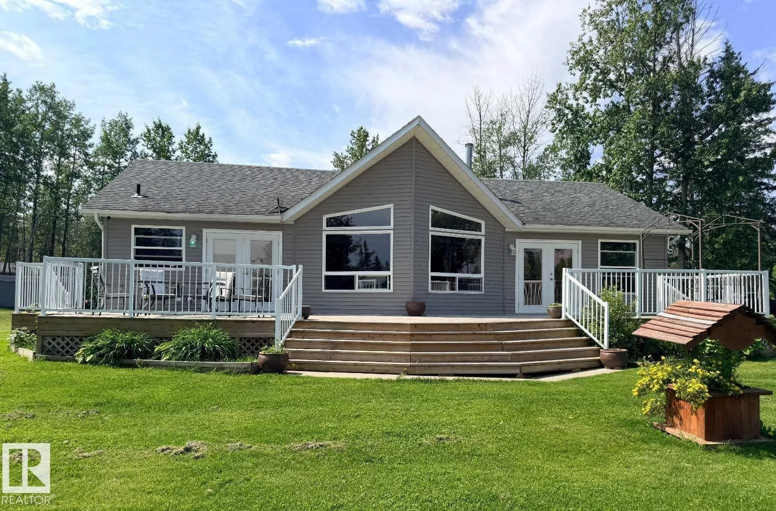 #272 465015 RGE ROAD 63 A, Rural Wetaskiwin County - 3 bedroom Cottage for sale