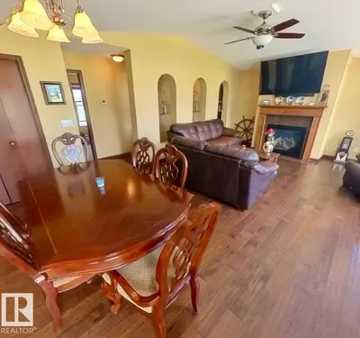 Interior photo 2 of #272 465015 RGE ROAD 63 A