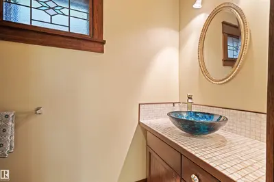 Interior photo 2 of 9652 86 AV NW