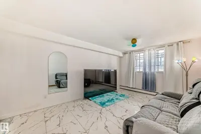 Interior photo 2 of #5C 5715 133 AV NW
