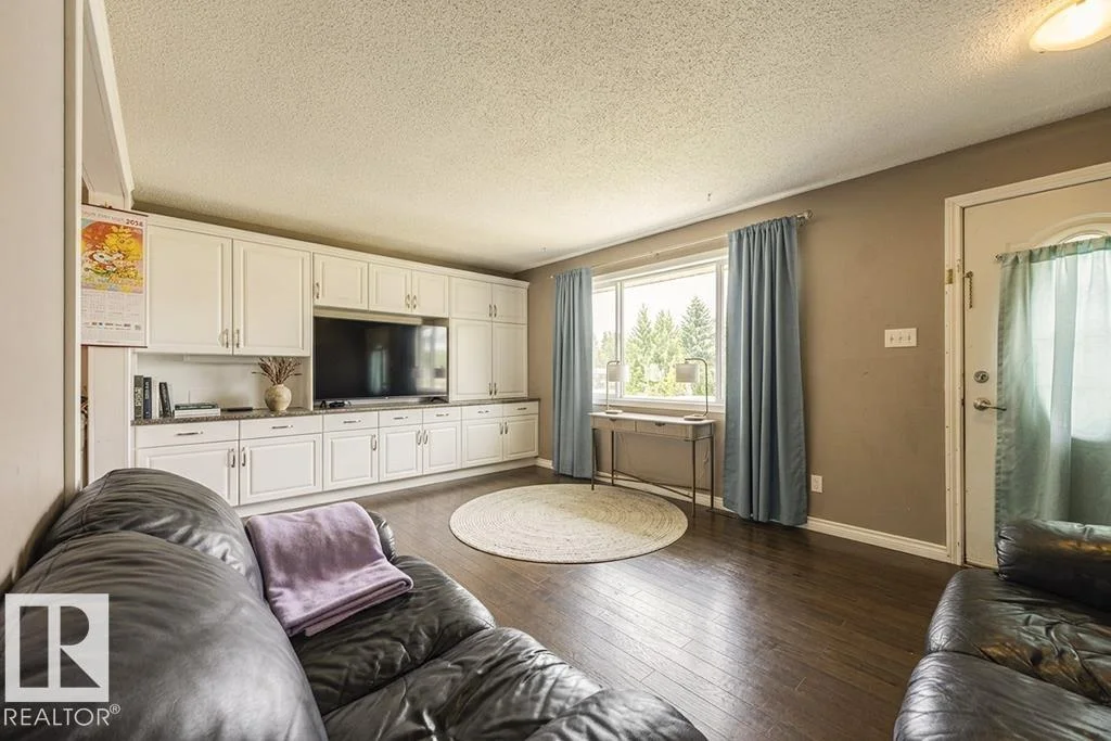 9827 152 ST NW, Edmonton - 5 bedroom Detached Single Family for sale