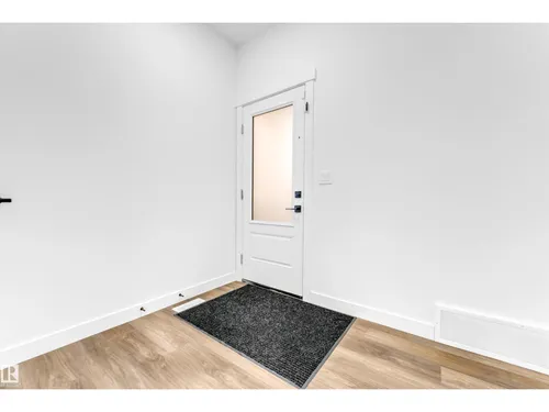 1336 11 AV NW, Edmonton - $584,900
