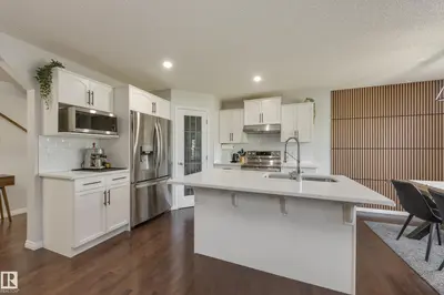 Interior photo 4 of 1305 MCALLISTER WY SW