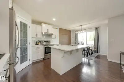 Interior photo 2 of 1305 MCALLISTER WY SW