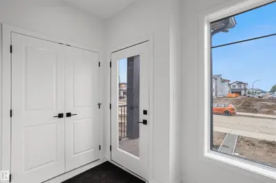 Interior photo 1 of 715 30 ST SW