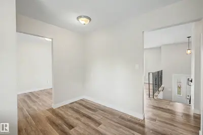 Interior photo 4 of 2911 83 ST NW