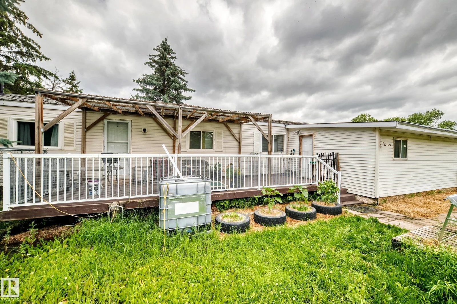 23328 HWY 37, Rural Sturgeon County - 3 bedroom Detached Single Family for sale