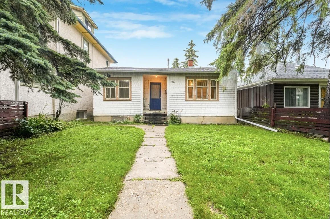 9824 91 AV NW, Edmonton - 2 bedroom Detached Single Family for sale