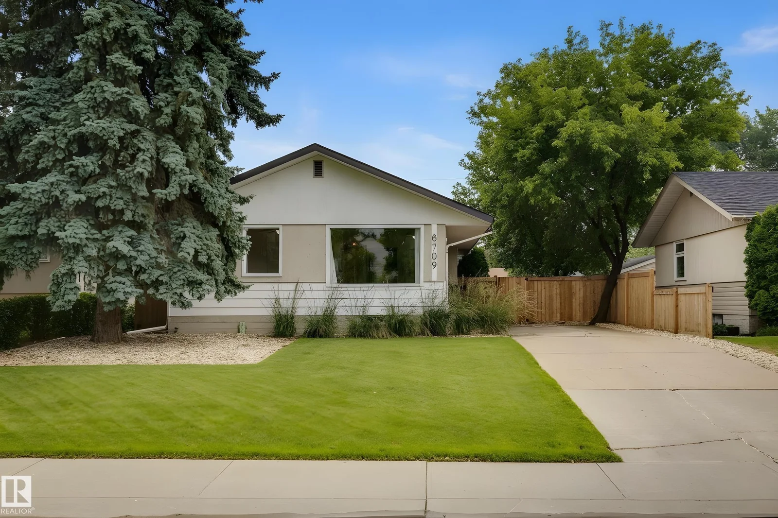 8709 164A ST NW, Edmonton - 3 bedroom Detached Single Family for sale