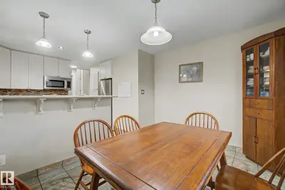 Interior photo 3 of 3706 41 AV NW