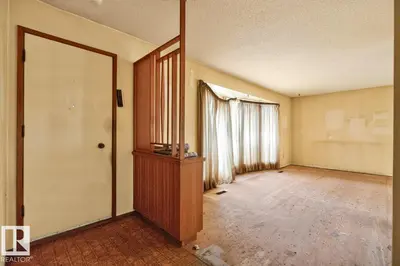 Interior photo 1 of 69 GARLAND CR
