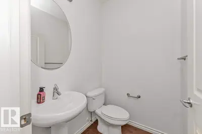 Interior photo 4 of 2827 TERWILLEGAR WD NW