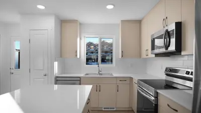 Interior photo 2 of #21 3705 141 ST SW