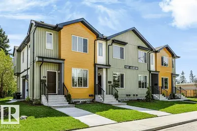 Photo 1 of 11307 46 AV NW