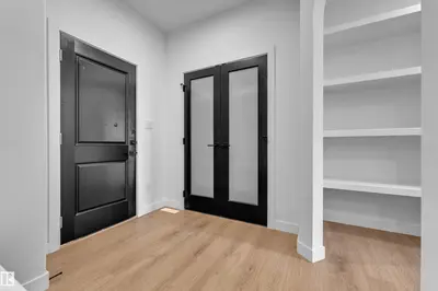 Interior photo 4 of 8 ELDRIDGE PT