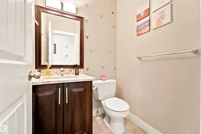 Interior photo 3 of 5110 RUE EAGLEMONT