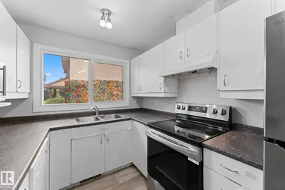 Interior photo 3 of 3019 139 AV NW NW