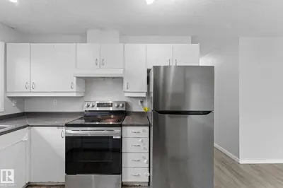 Interior photo 4 of 3019 139 AV NW NW