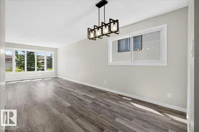 Interior photo 2 of 4212 32 AV NW