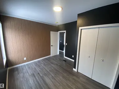 Interior photo 3 of 5015 52 AV
