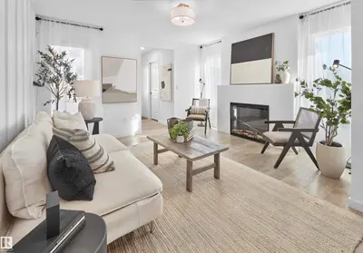 Interior photo 1 of 646 Uplands DR NW
