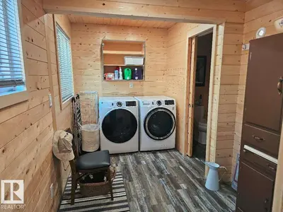 Interior photo 2 of 361 57230 Range Road 25