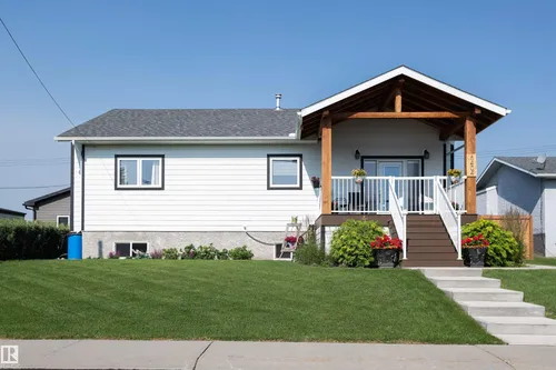 5404 60th street, Barrhead - $479,900