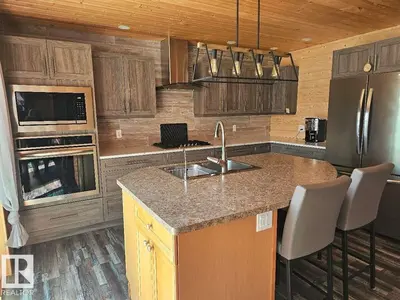 Interior photo 4 of 361 57230 Range Road 25
