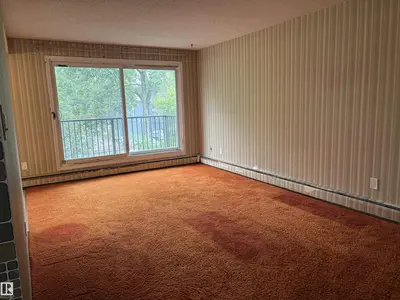 Interior photo 3 of #301 10320 113 ST NW