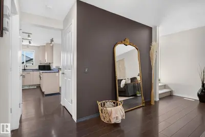 Interior photo 3 of 191 BROOKVIEW PL