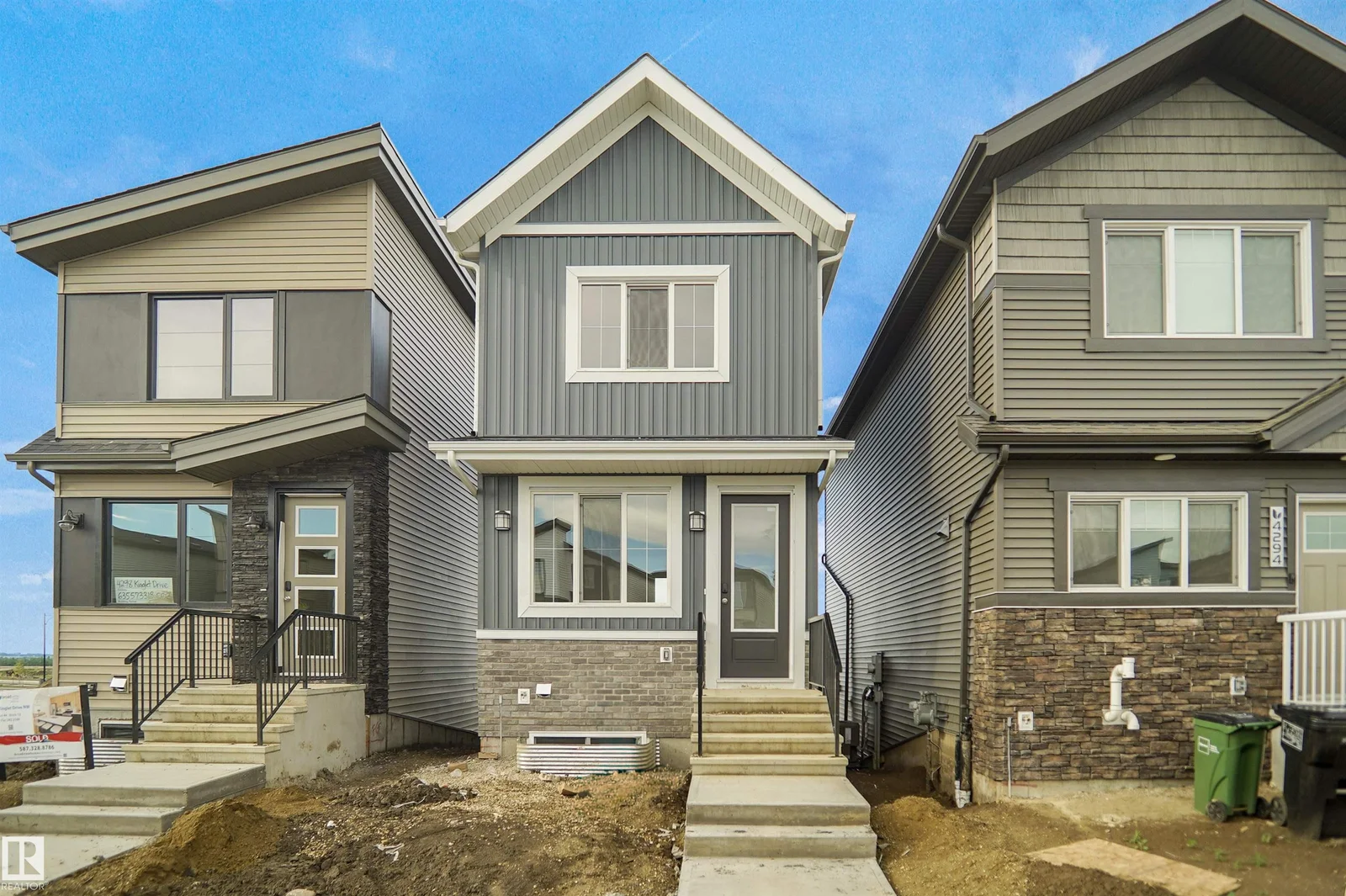 2135 210 ST NW, Edmonton - 2 bedroom Detached Single Family for sale